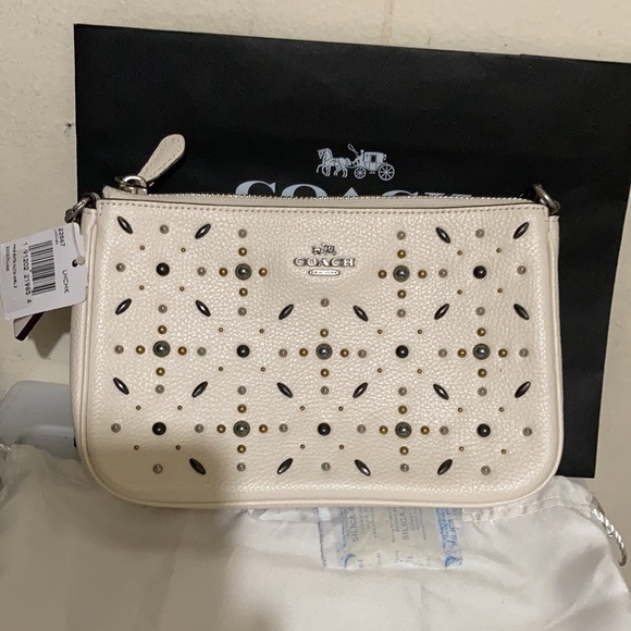 Coach Prie Rvts Nolita WRL2 - Picture 2 of 10